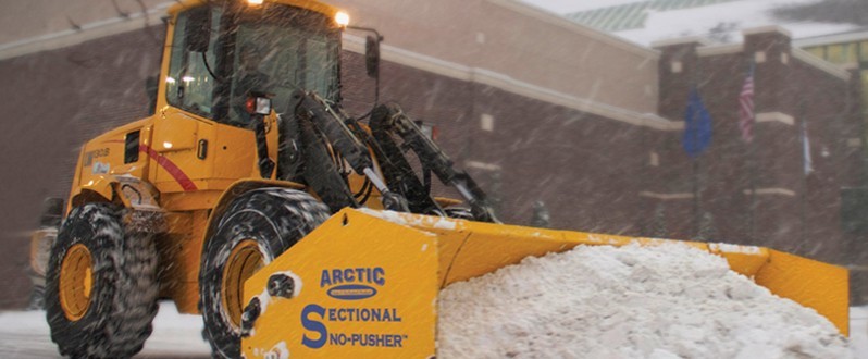 Spotlight On The Arctic Sectional Sno-Pusher